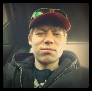 Meet your Posher, Chuck